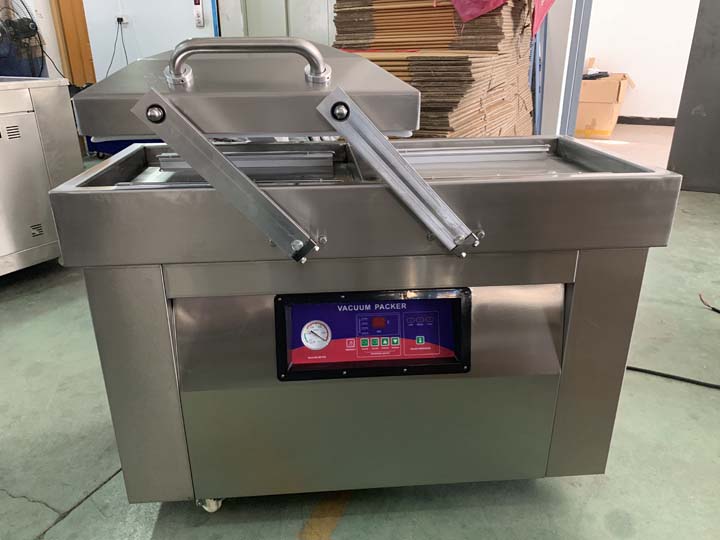 Machine d'emballage sous vide à double chambre