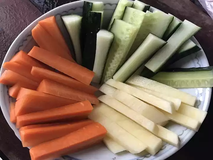vegetable slices
