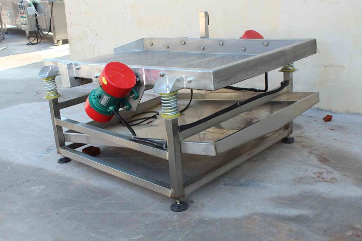 Dewatering machine