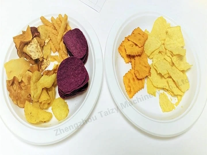 разные вкусы картофельных чипсов