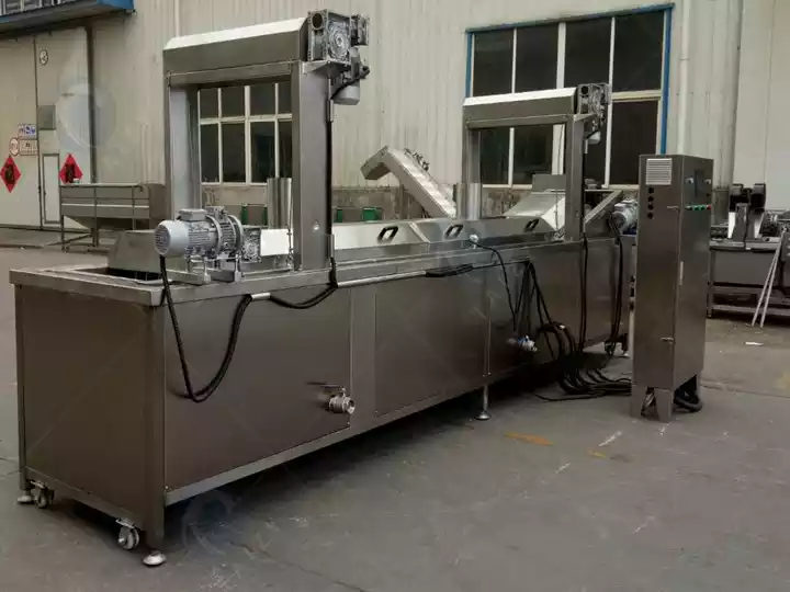 Continuous french fries frying machine