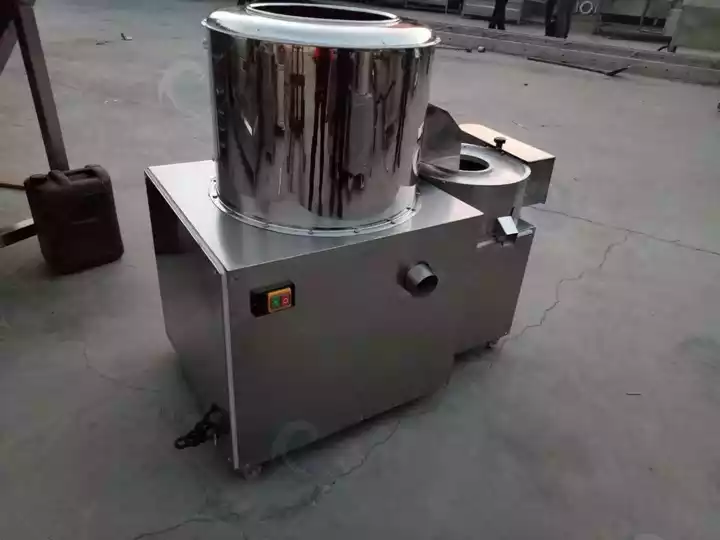 máquina de lavar e cortar legumes