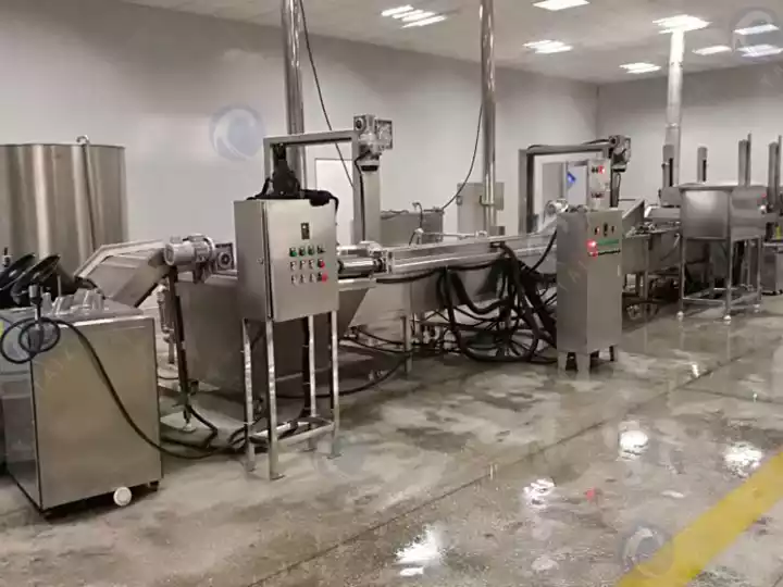 machines de la ligne de production de chips de banane
