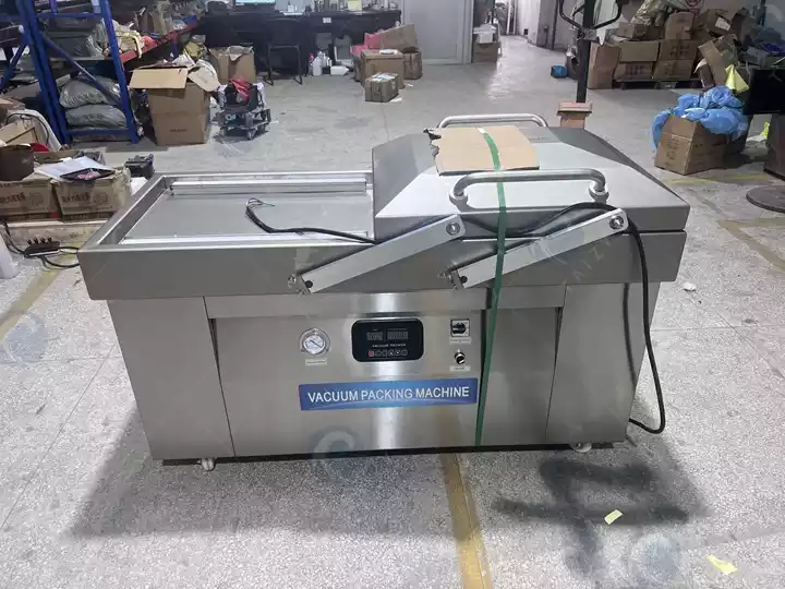 vacuum packaging machine